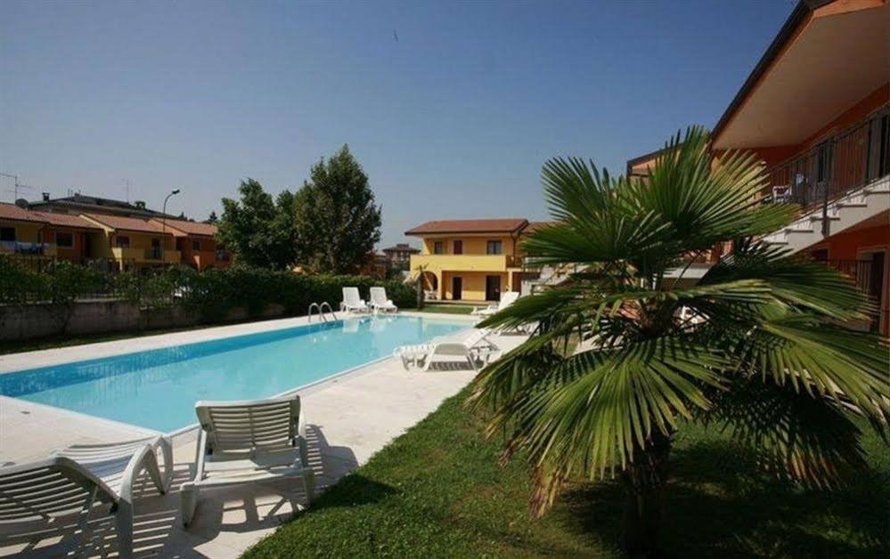 Vida Loca Apartments La Meridiana Пескиера дел Гарда Екстериор снимка
