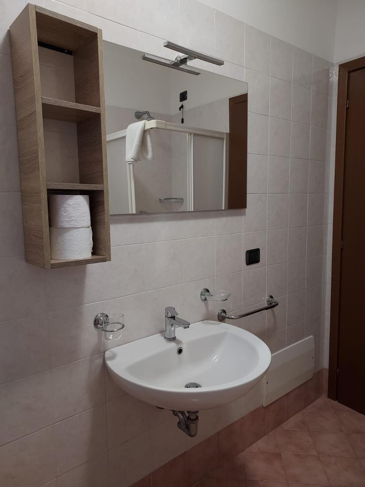 Vida Loca Apartments La Meridiana Пескиера дел Гарда Екстериор снимка